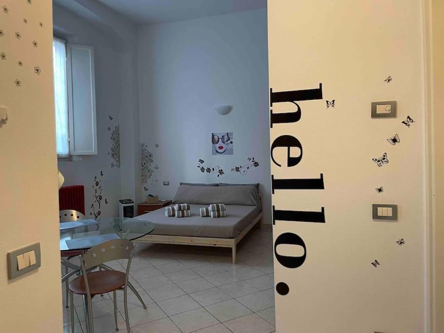 Ferienwohnung Minimal Loft In Centro A Piacenza Exterior foto